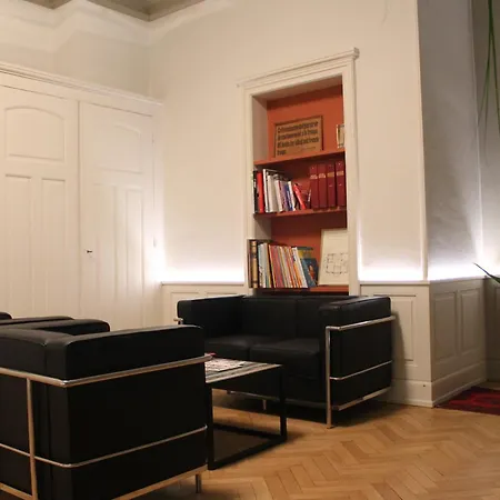 Bed & Breakfast Elyane 3*