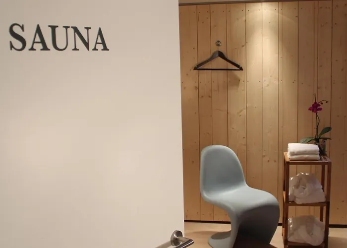 Elyane Bed and Breakfast 4*