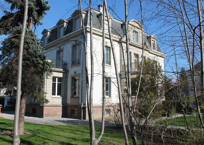 Elyane Bed and Breakfast